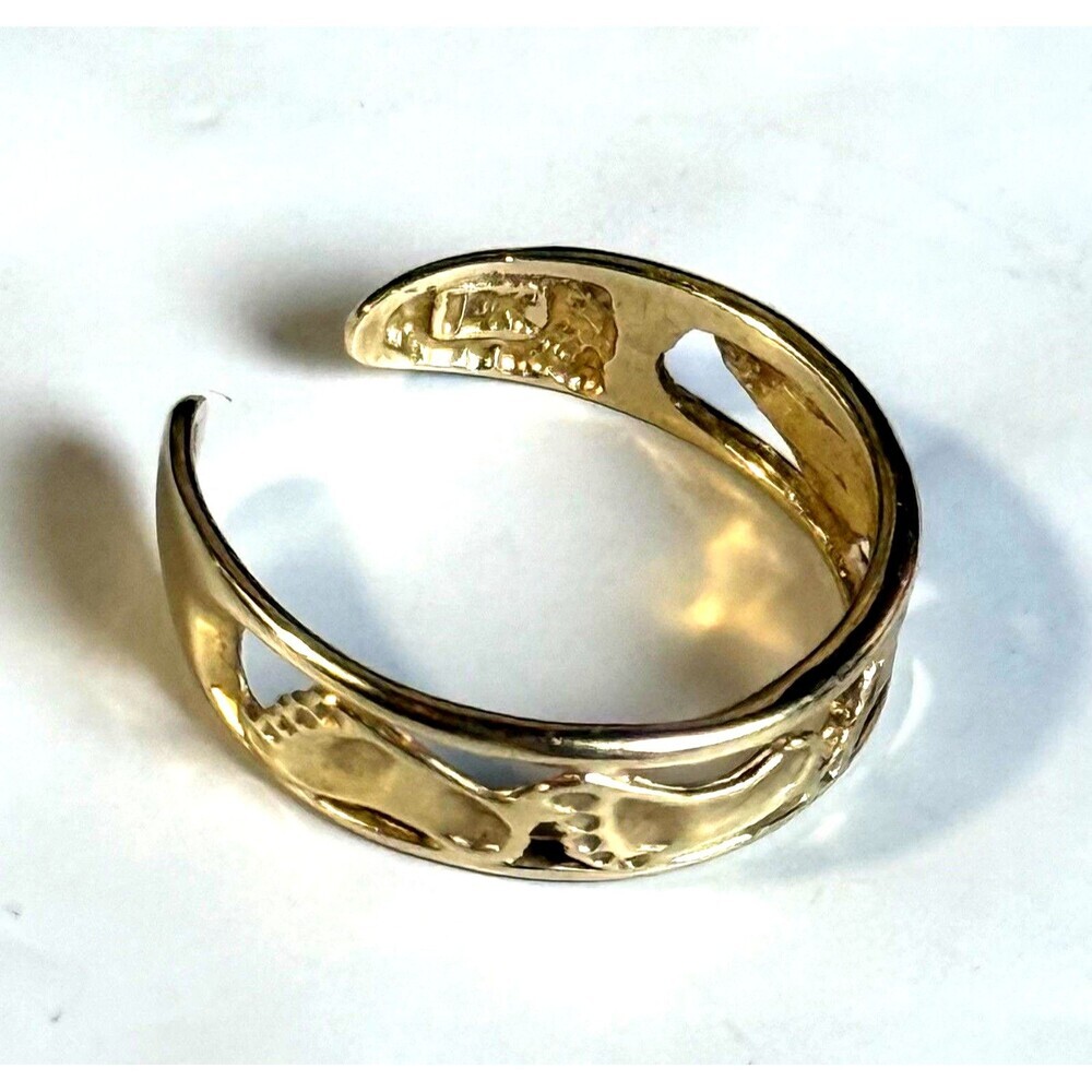 Signed JCM 14K Solid Gold Baby Footprint Cutout Toe / Midi Ring (1.00g) - Picture 12 of 12